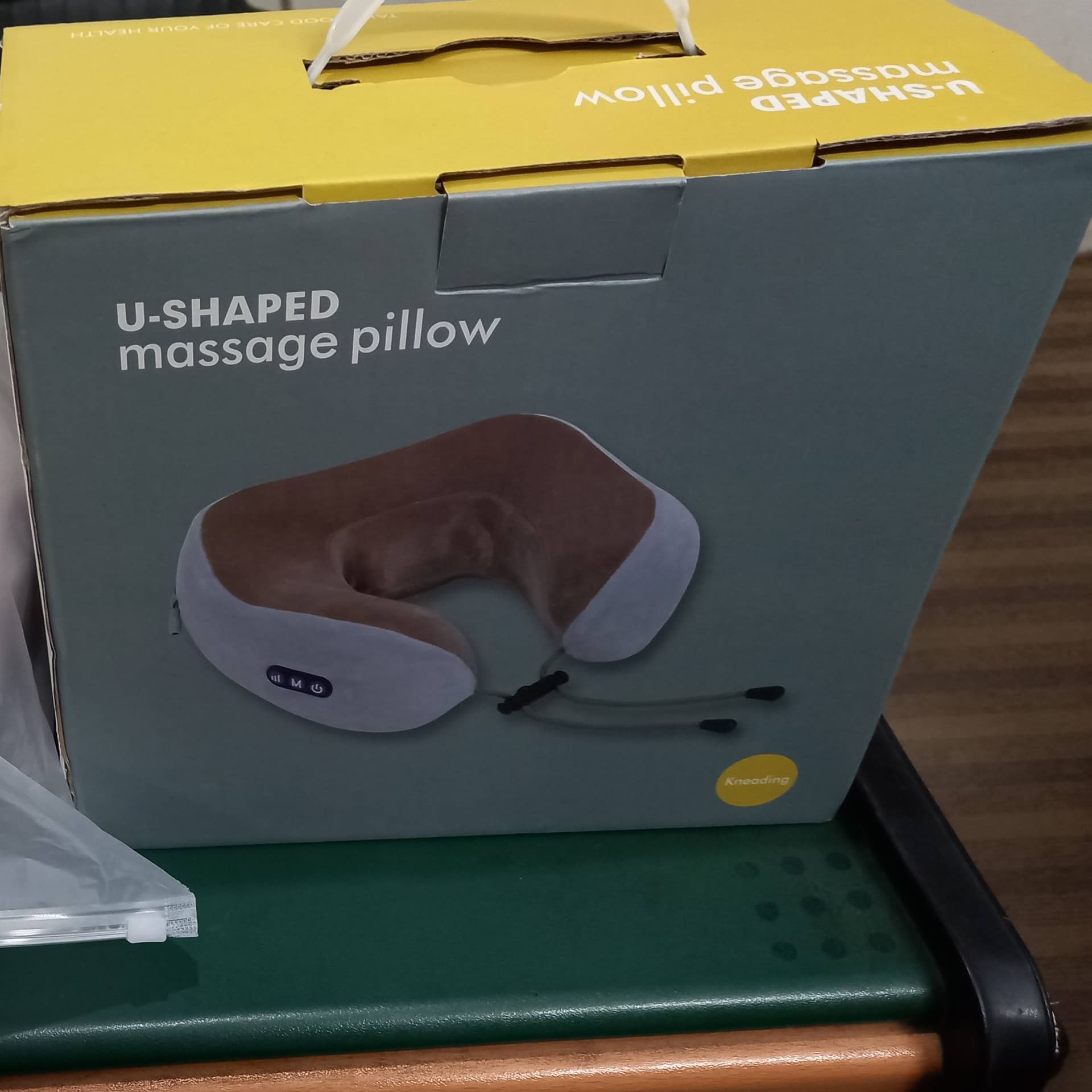 U-SHAPED(MASSAGE PILLOW)