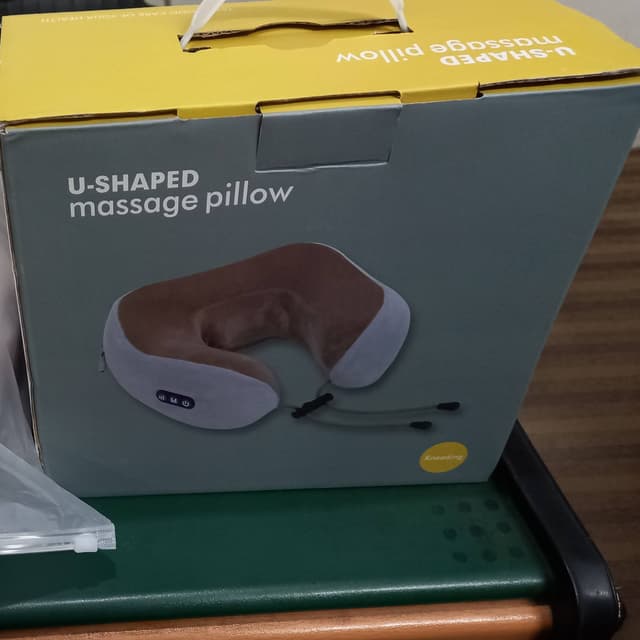 U-SHAPED(MASSAGE PILLOW)